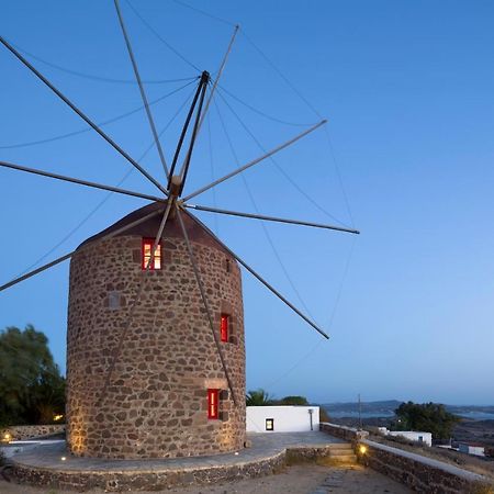 Marketos Windmill And Houses Tripiti Esterno foto