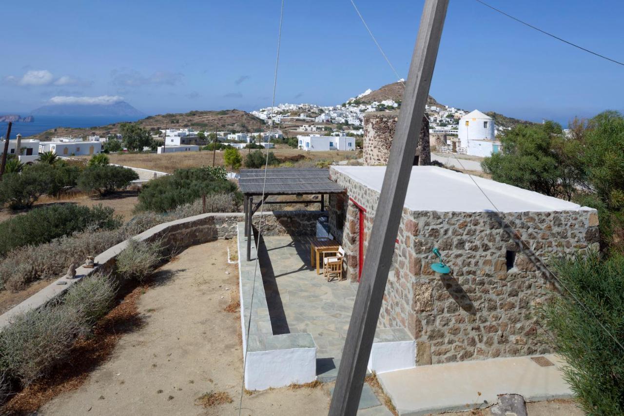 Marketos Windmill And Houses Tripiti Esterno foto